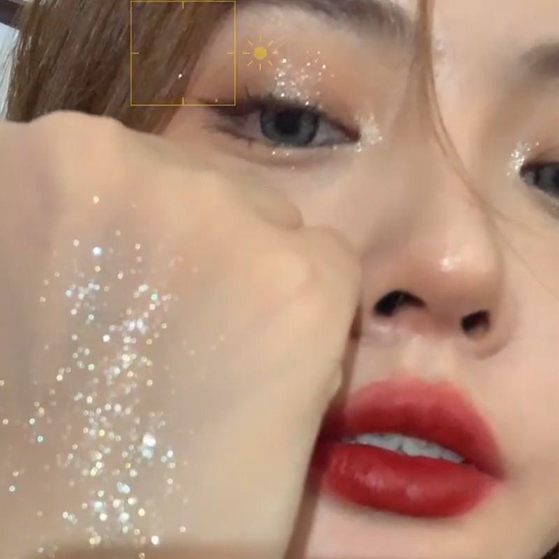 Body Shimmer Puff | Diamond Glitter Body Powder | Endless Summer Club